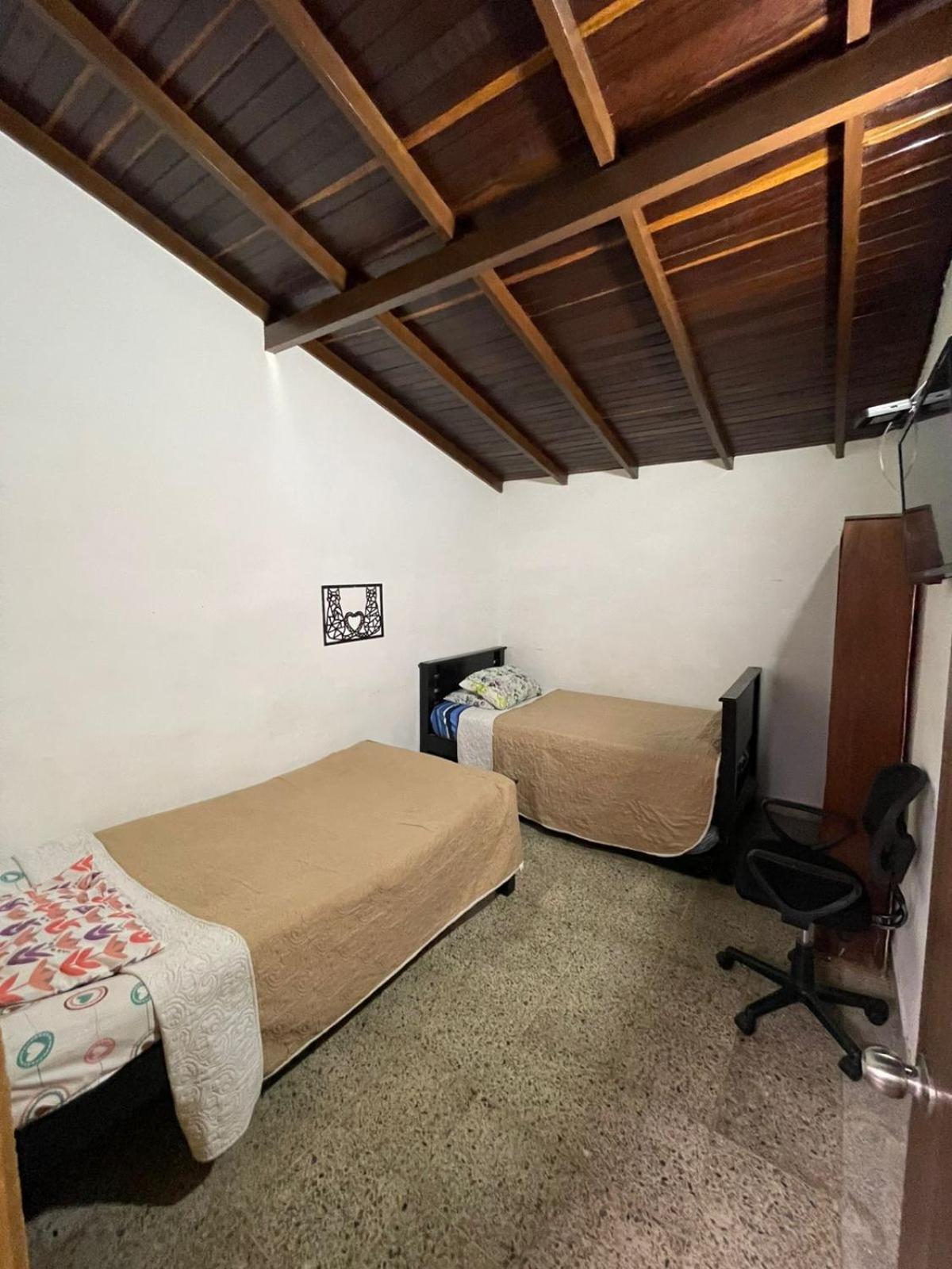 Hostel Urban City Medellin Exterior photo