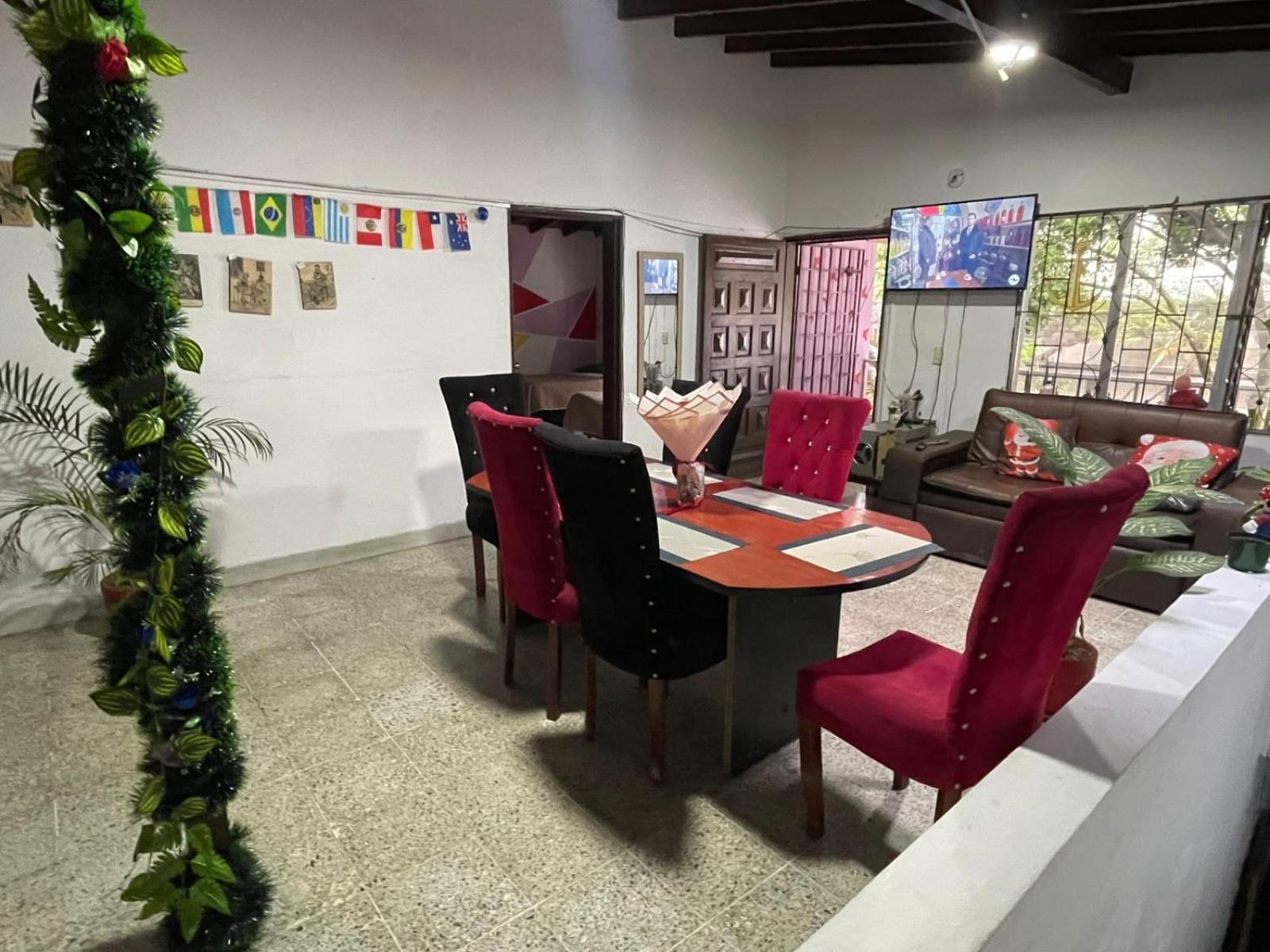 Hostel Urban City Medellin Exterior photo