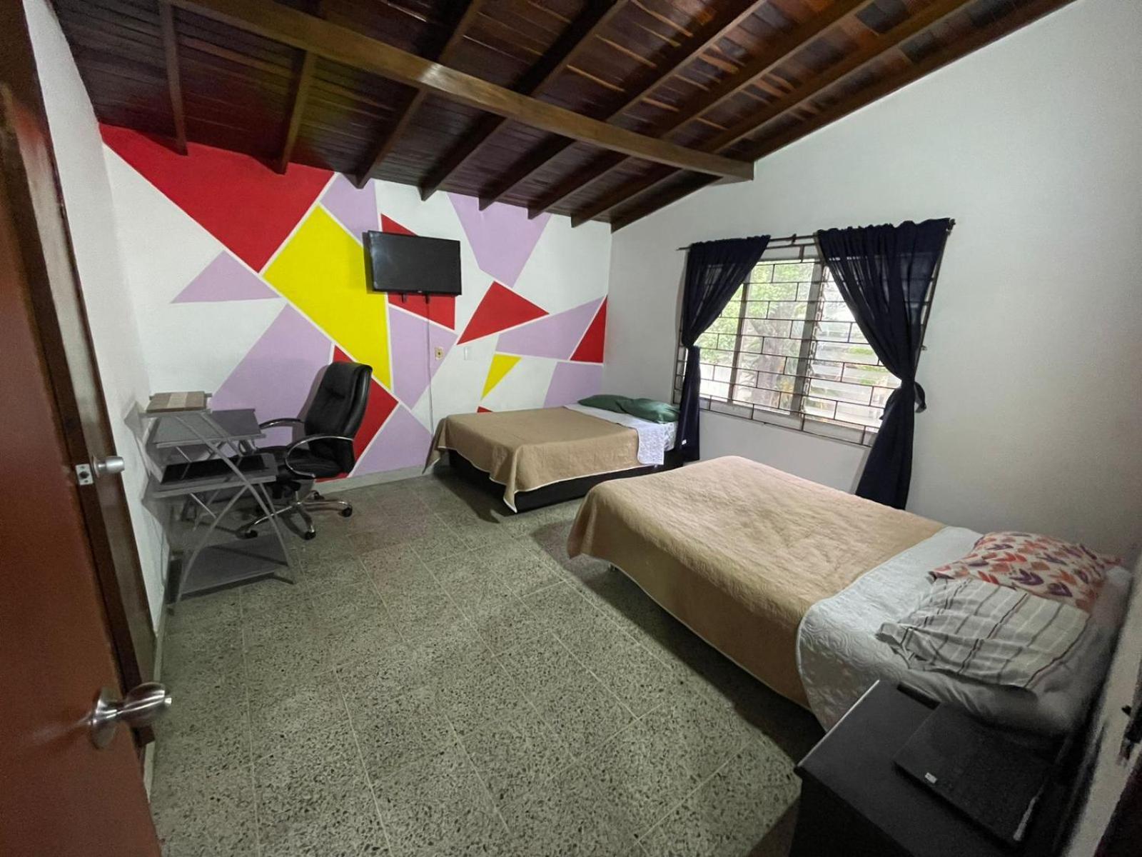 Hostel Urban City Medellin Exterior photo